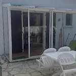 App Ensoleille Classe 2 * Avec Terrasse Et Jardin Privatifs Apartman *
